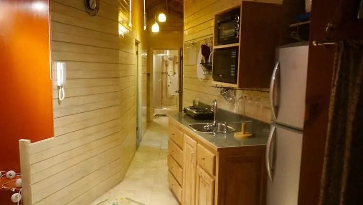 One32 Guest House - Mutfak