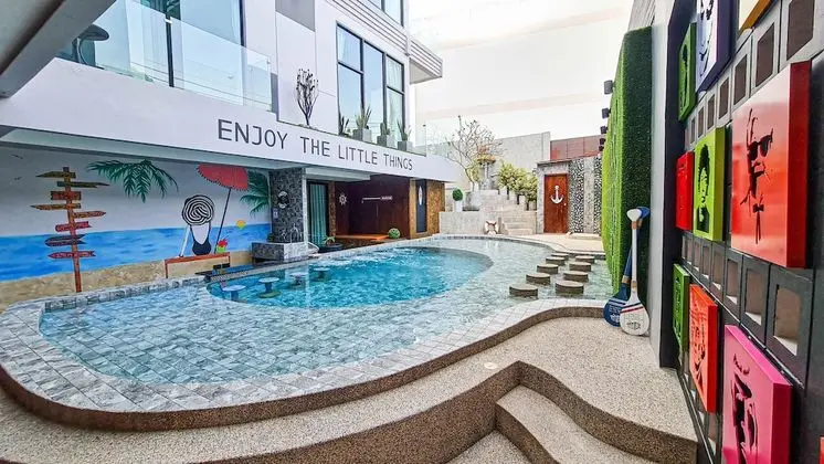 Oneloft Hotel
