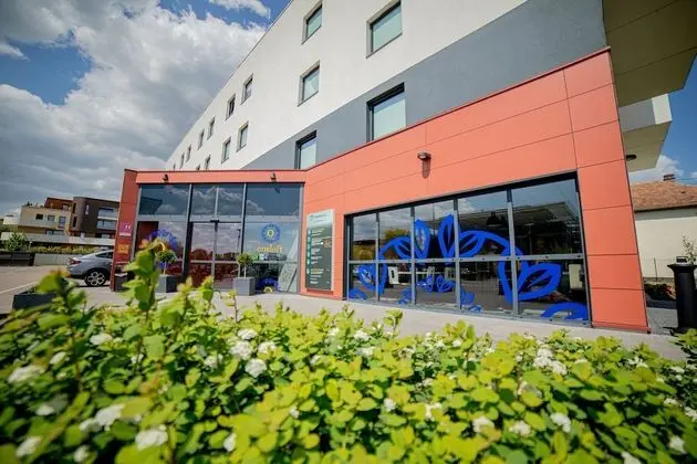 Oneloft Hotel - Dış Mekan