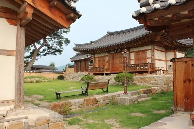 Ongyejongtaek Sambaekdang