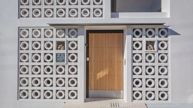 Onna Oceanview Suites - Dış Mekan