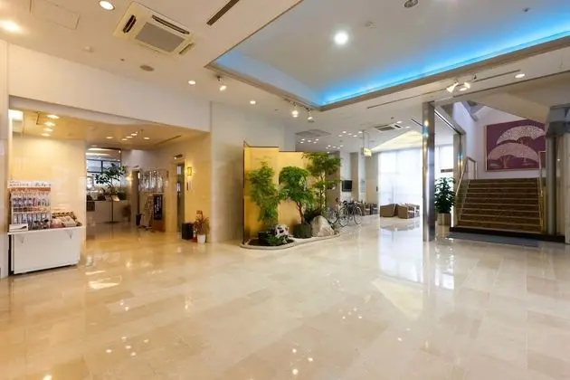 Onomichi Kokusai Hotel - Lobi