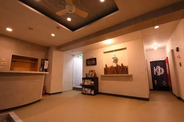 Onsen Yado Hamayu Nagi - Hostel - Lobi