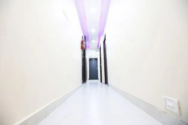 Hotel Onyx Residency - İç Mekan