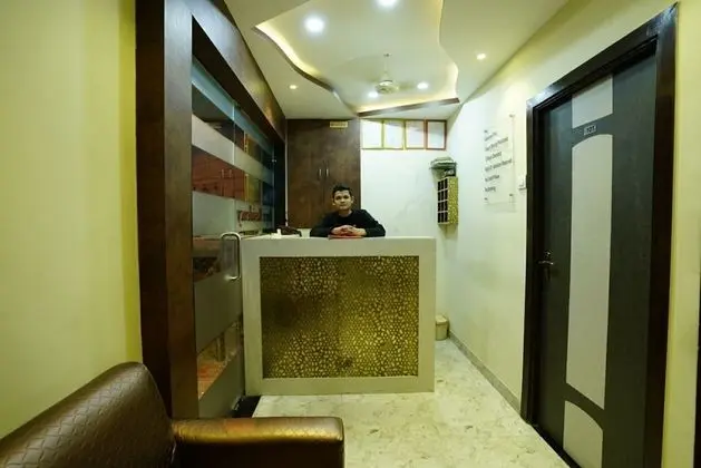 Hotel Onyx Residency - Lobi