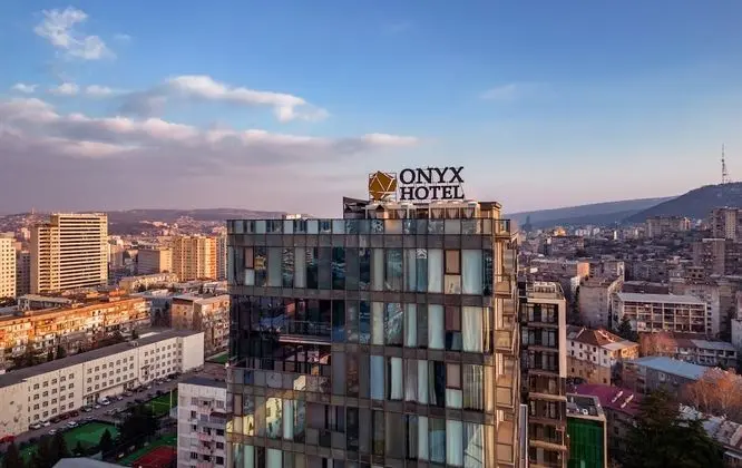 Onyx Hotel