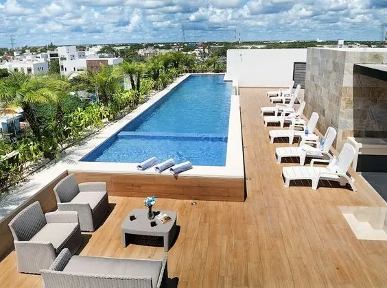 Opal Apt. 302 Just the Best Details, Great Service Ideal Locatio