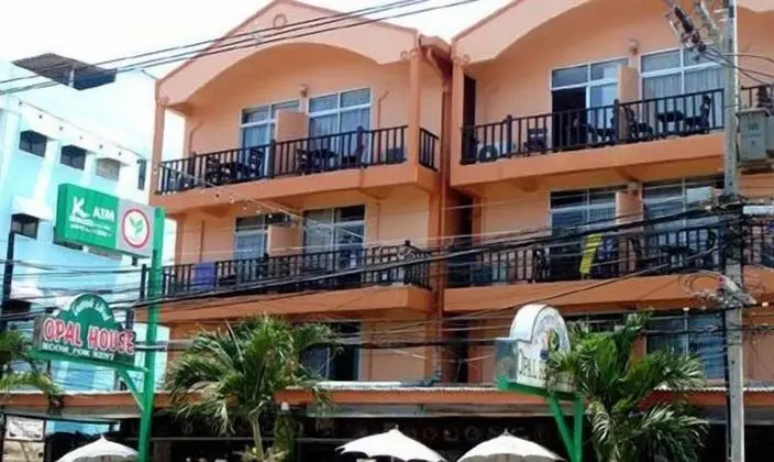 Opal House Hotel & Restaurant
