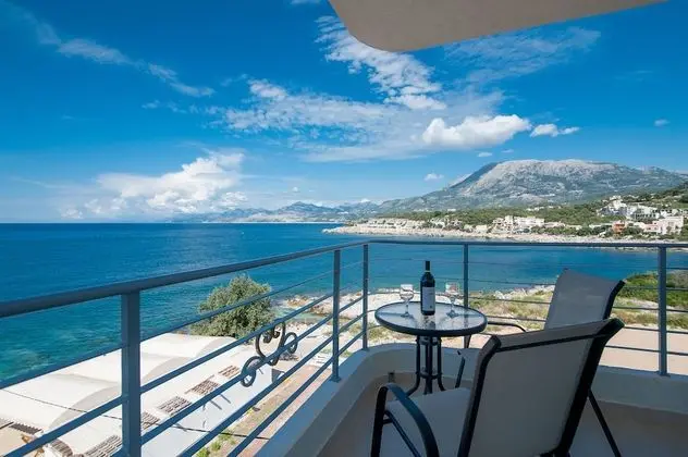 Open Sea Luxury Apartments - 1