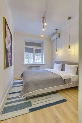 Opera Apartments - Genel