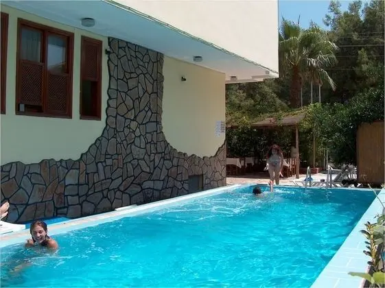 Opera Boutique Hotel
