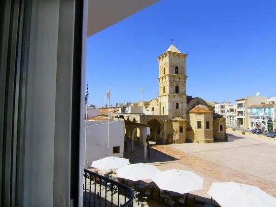 Opera Hotel
