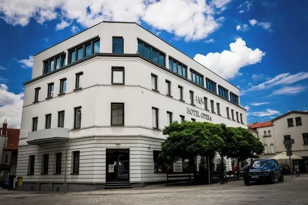 Hotel Opera - Öne Çıkan Resim