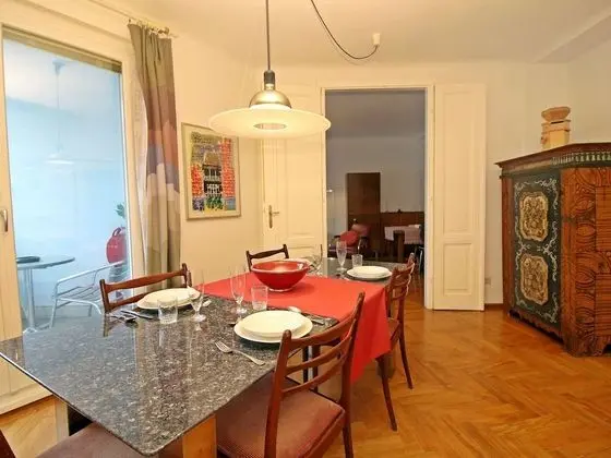 Opera Wien in Wien With 2 Bedrooms and 3 Bathrooms - Oda