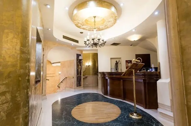 Hotel Opera by ZEUS International - Lobi