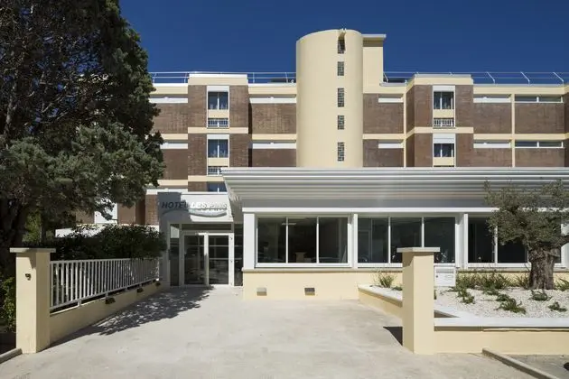 Operalia Hotel Les Pins