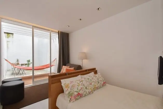 Oporto Bernardes Studios - São Lázaro