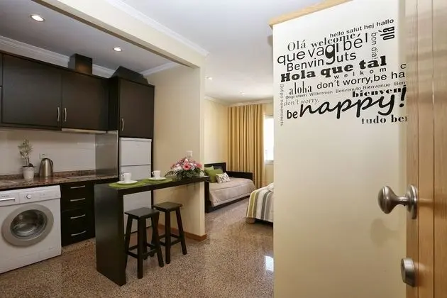 Oporto City Center Apartments - Mutfak