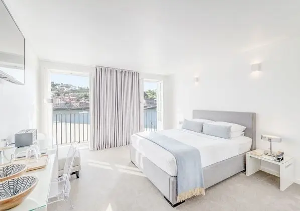 Oporto Street Miragaia