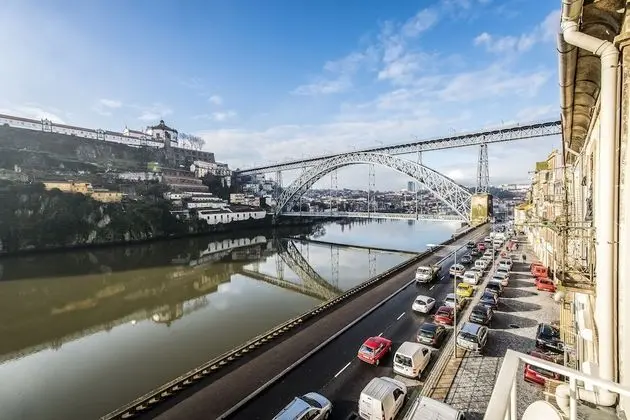 Oporto Trendy River