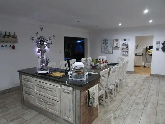 Oppiplot Guest House - Öne Çıkan Resim