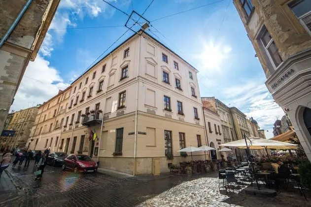 Optima Collection Medievale Lviv