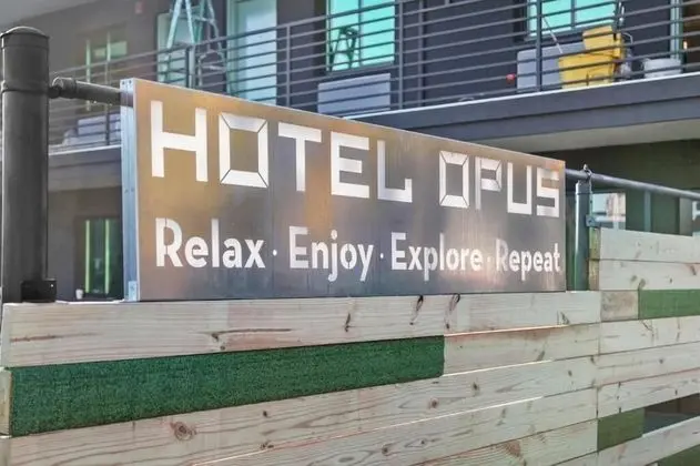 Hotel Opus Bronx