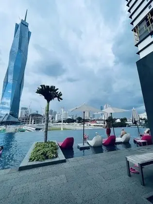 Opus Residences by SA Hospitality - Havuz