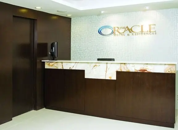 Oracle Hotel and Residences - Lobi
