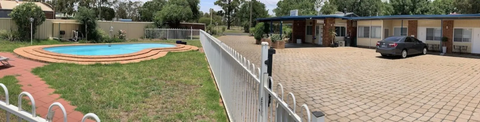 Orana Windmill Motel - Havuz