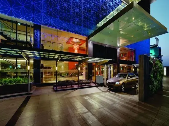 Orange Megastructure LLP - Dış Mekan