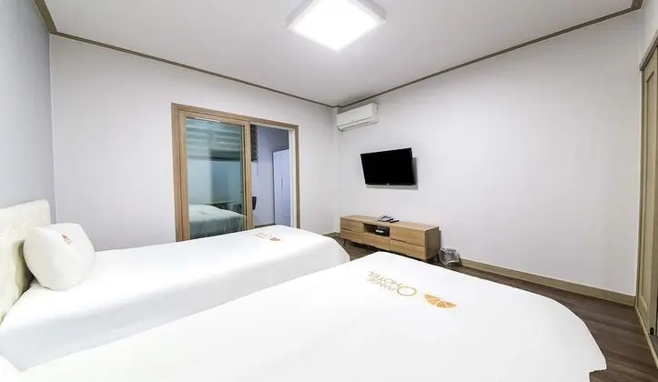 Orange Hotel - Oda