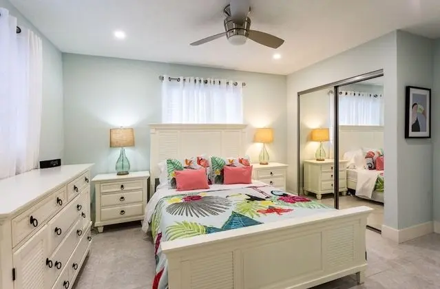 Orangina Vacation Rental - Oda