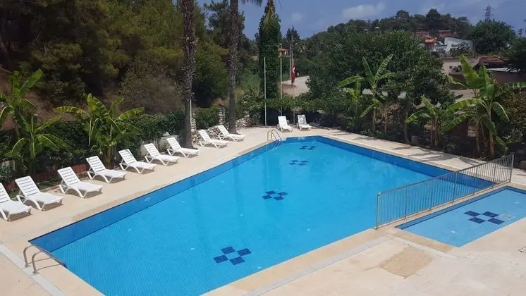 Oranj Ranch Hotel - Havuz