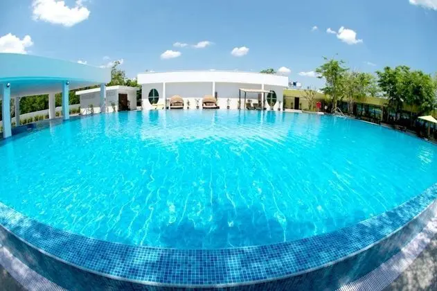 The Orchard Wellness & Health Resort Malaysia - Havuz