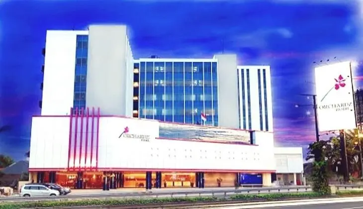 Orchardz Hotel Bandara Jakarta - Dış Mekan