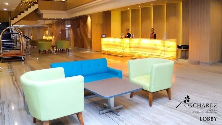 Orchardz Hotel Gajahmada Pontianak - Lobi