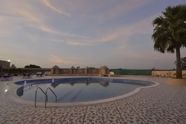 Orchha Palace and Convention Centre - Havuz