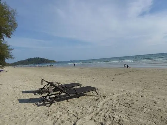 The Orchid Beach Resort at VIP Resort - Plaj