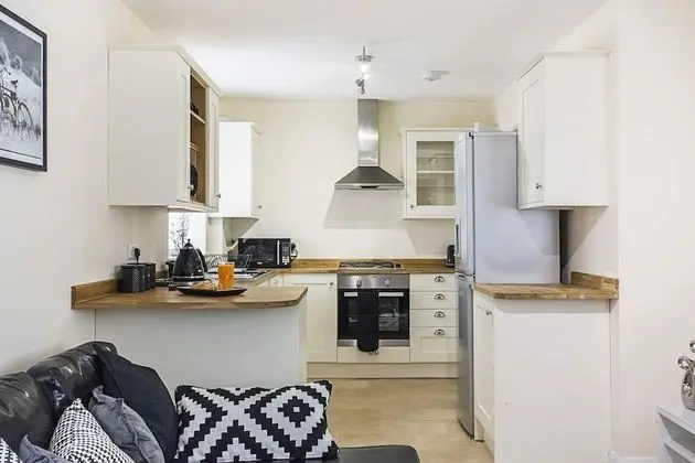 Orchid House Serviced Apartment - Mutfak