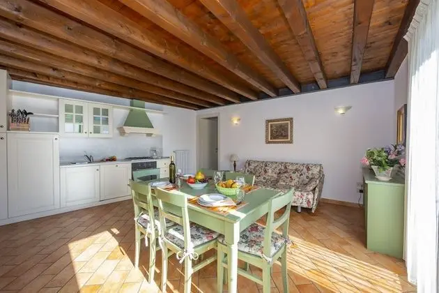 Orchidea Liano Child and pet Friendly - Yerinde Yemek