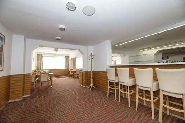 OREA Hotel Voro Brno - Yerinde Yemek