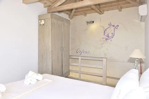 Villa Orfeas- Mounty Island Villas - Oda