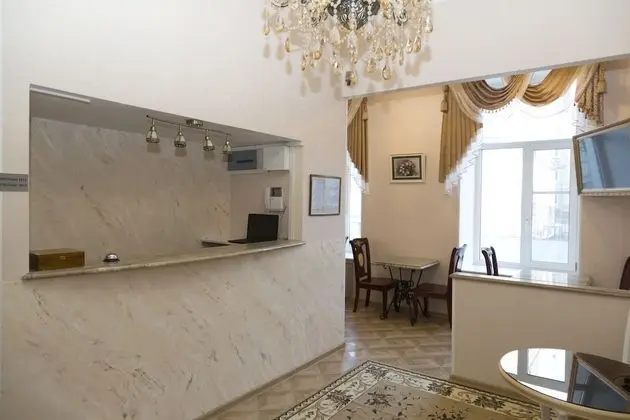 Orfei Hotel on Bolshaya Konyushennaya - Lobi