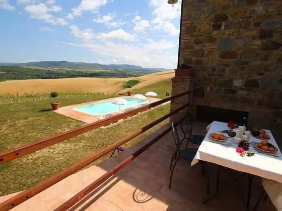 Organic Farm, Saltwater Pool, air Conditioning