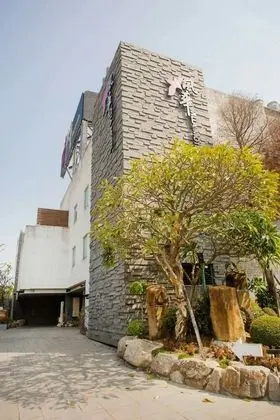 Orient Luxury Villa Motel