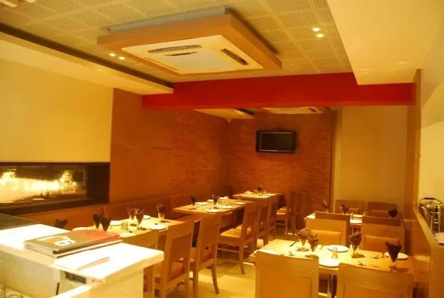 Hotel Oriental Aster - Mumbai International Airport - Yerinde Yemek