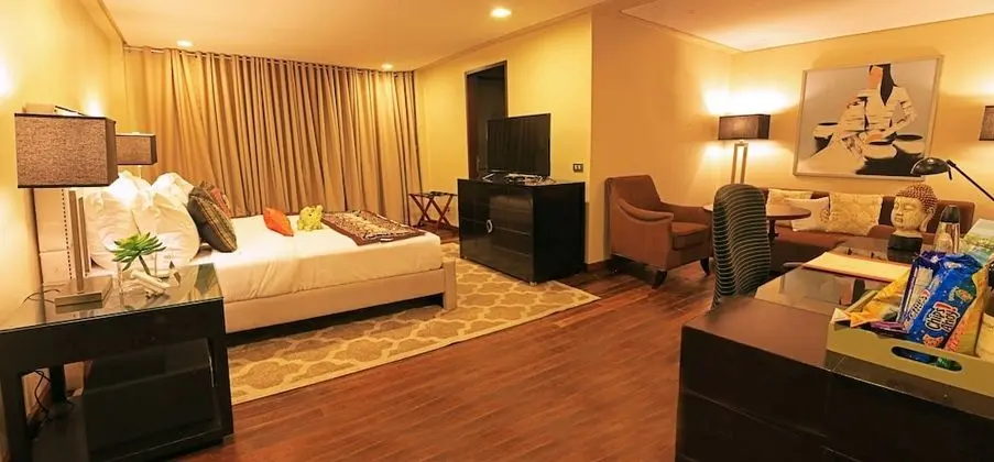 The Oriental Luxury Suites Tagaytay - Oda