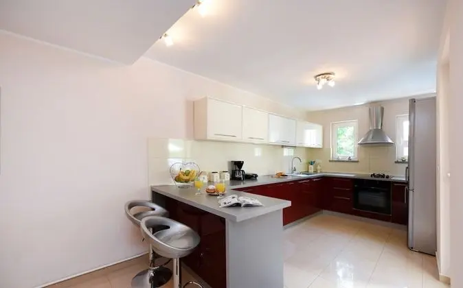 Villa Origano Villa in Center of Zadar With Pool Jacuzzi Playground for Children - Mutfak