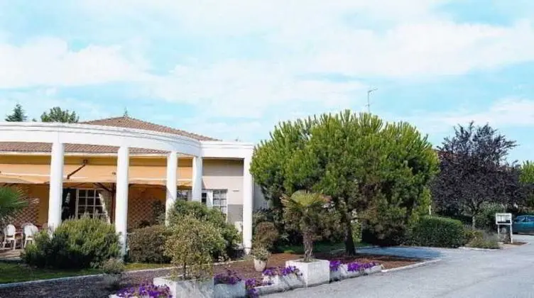 Hotel The Originals Bordeaux Cottage d'Amphitryon